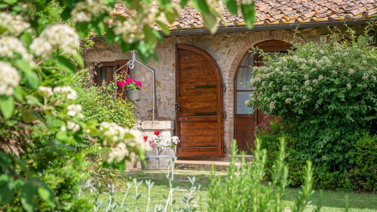 Aparthotel Poggio Al Palio San Lorenzo a Merse Exterior foto